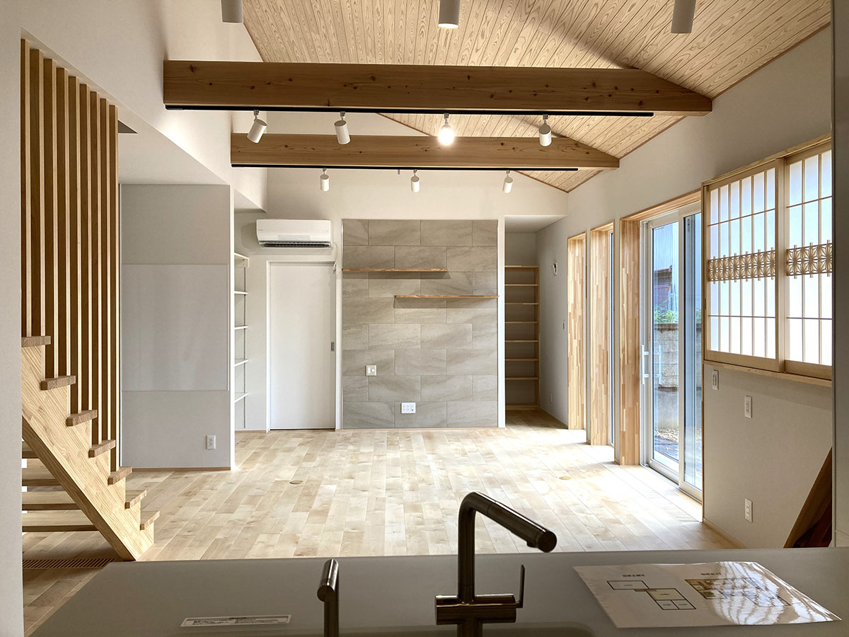 勾配屋根の穏やかな住まい