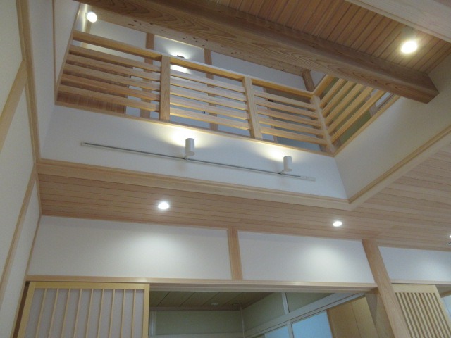 和のぬくもりと吹き抜けの光がやさしく包む家