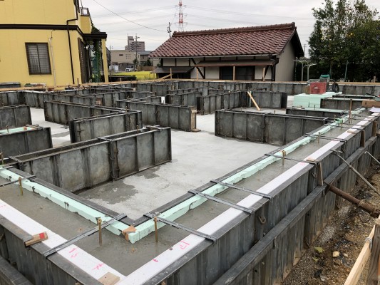 10.11　立ち上がりｺﾝｸﾘｰﾄ打ち込み